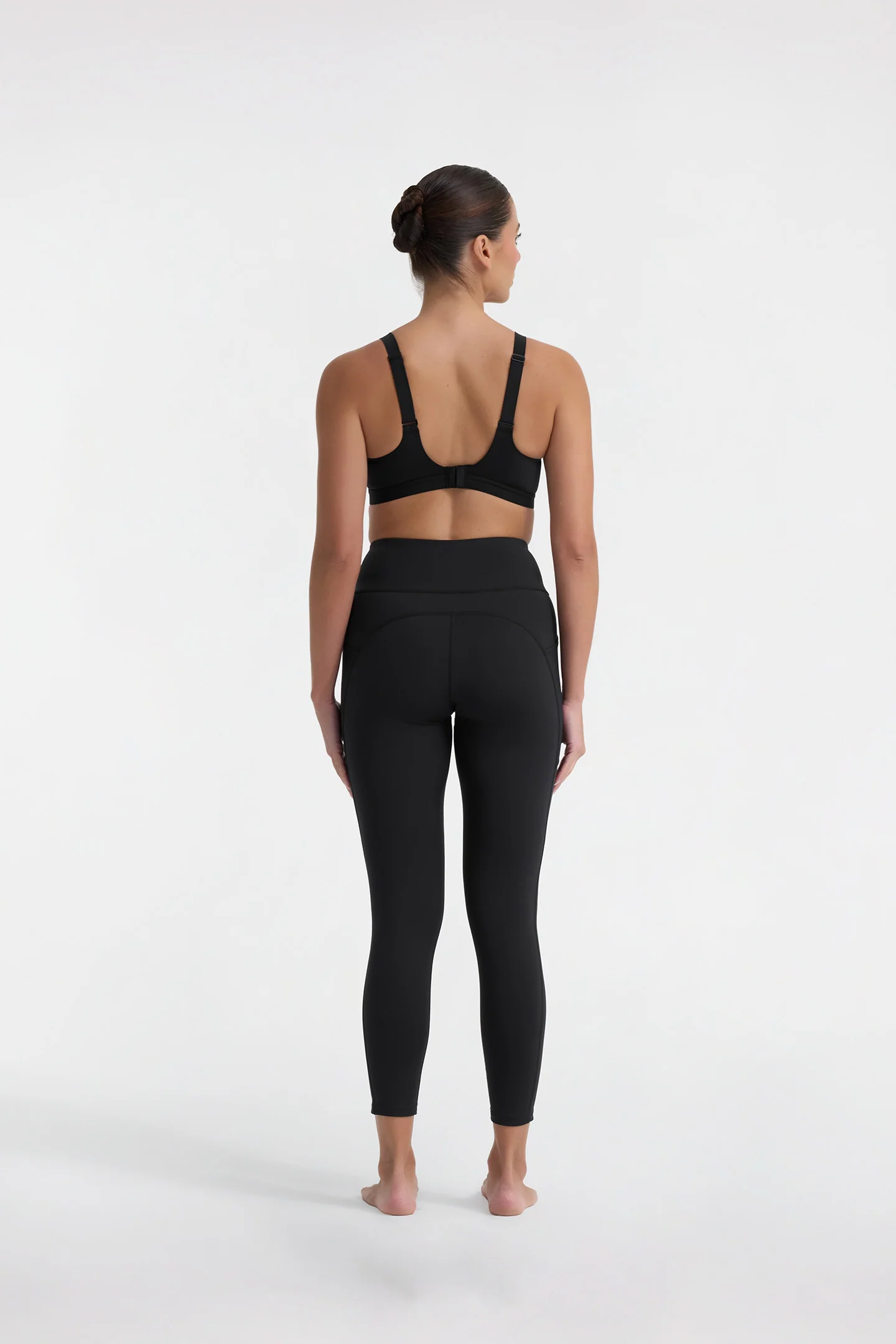 ACTIVE CONVERTIBLE BRA - Image 3