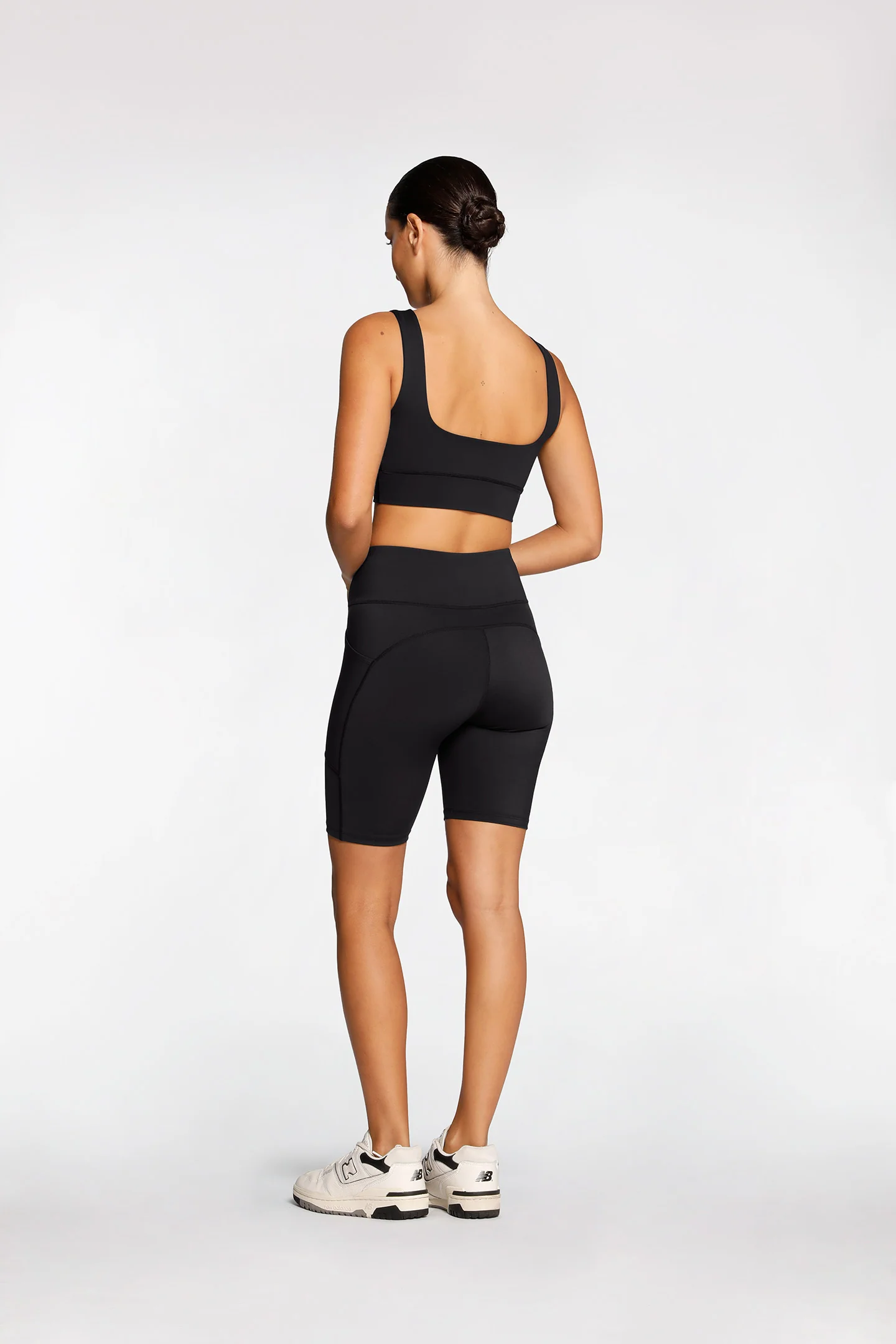 ACTIVE SHORT - Image 4