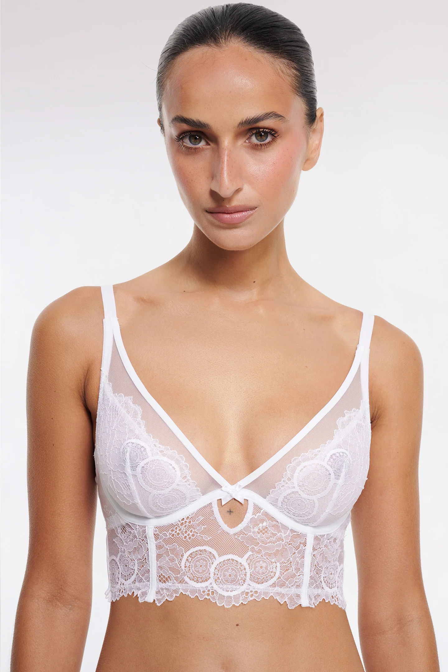 AMOUR PLUNGE SOFT CUP BRA - Image 2