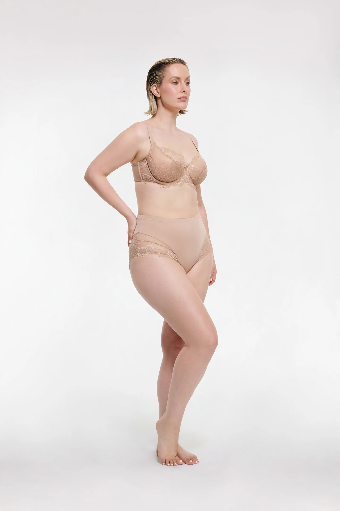AMOUR SOFT CUP BRA - Image 4