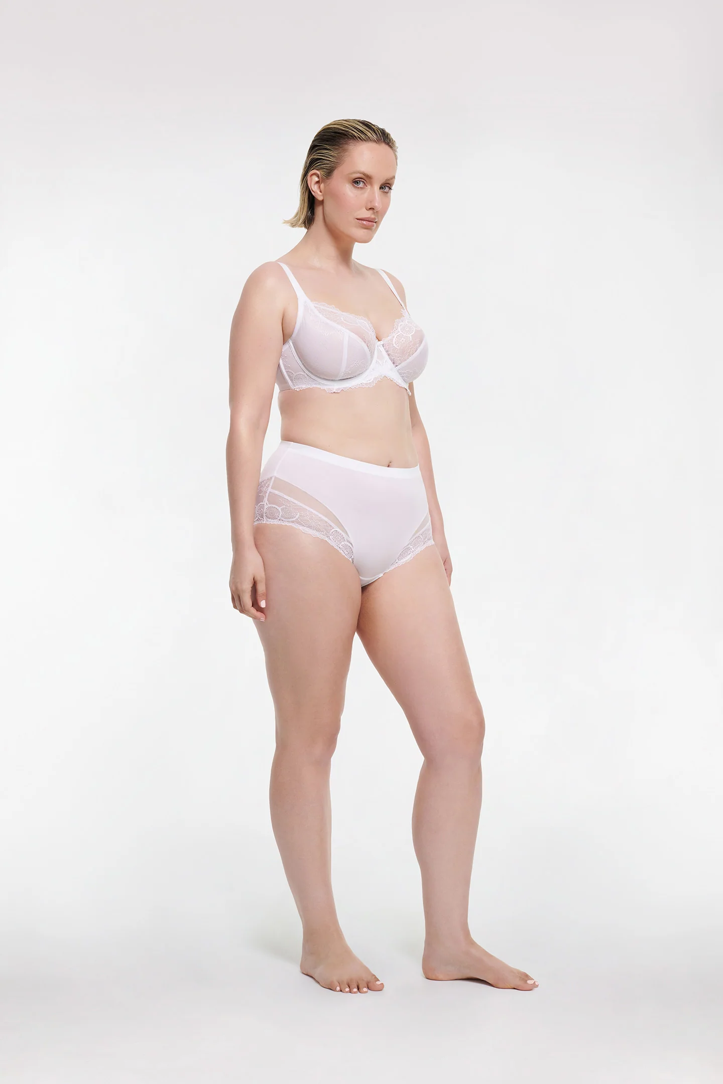 AMOUR SOFT CUP BRA - Image 3