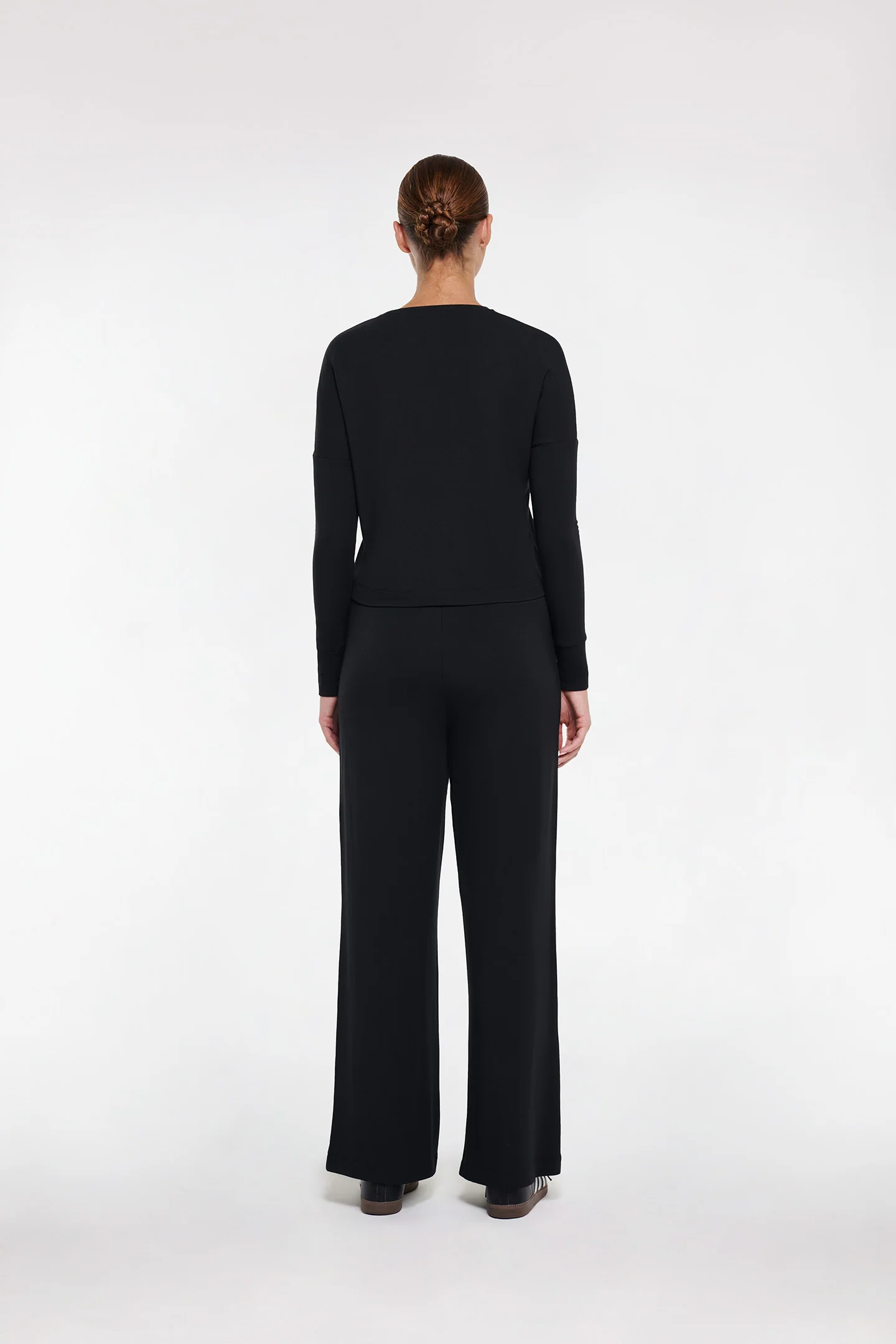 ATHLEISURE CROPPED SWEATER - Image 3