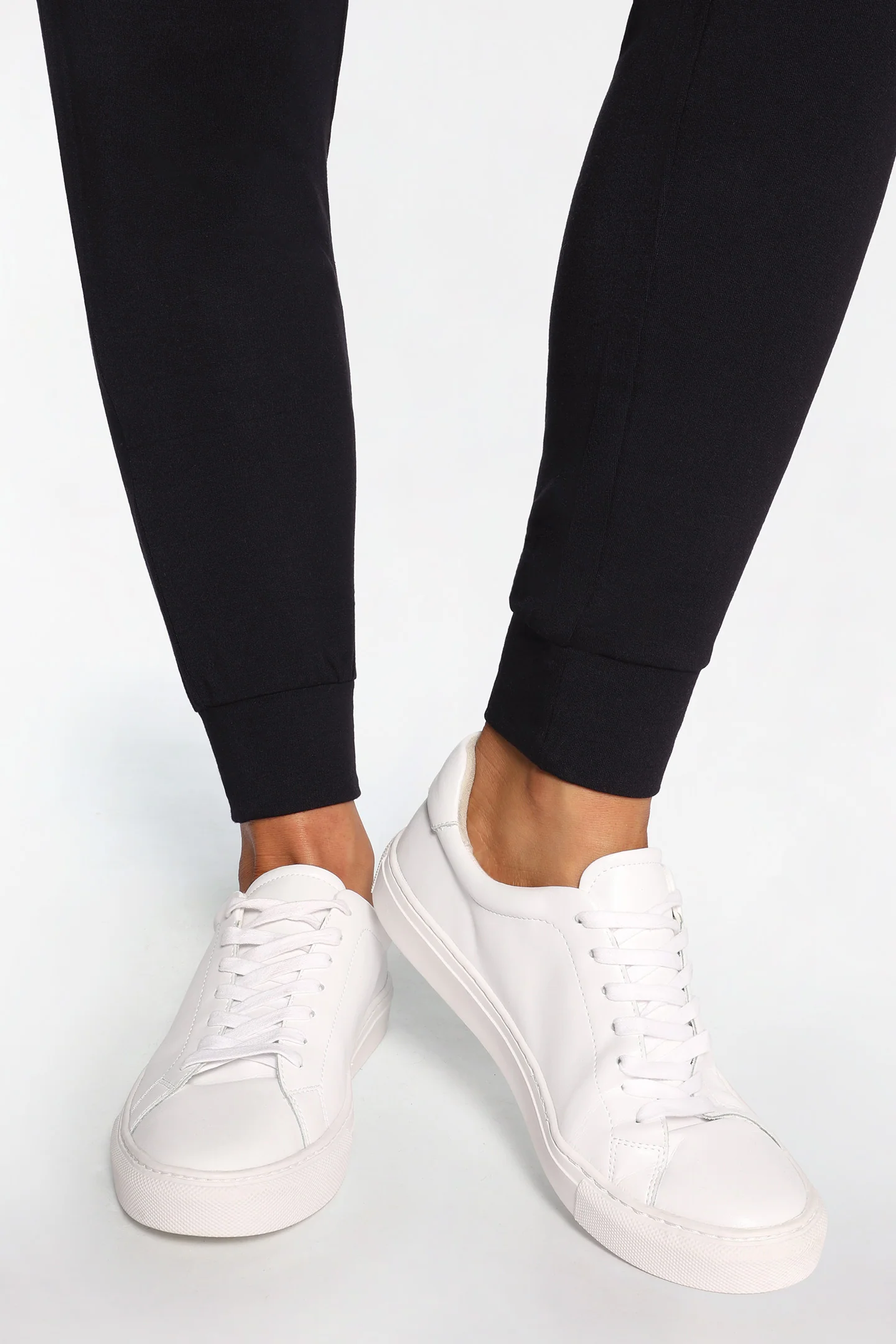 ATHLEISURE PANT - Image 6