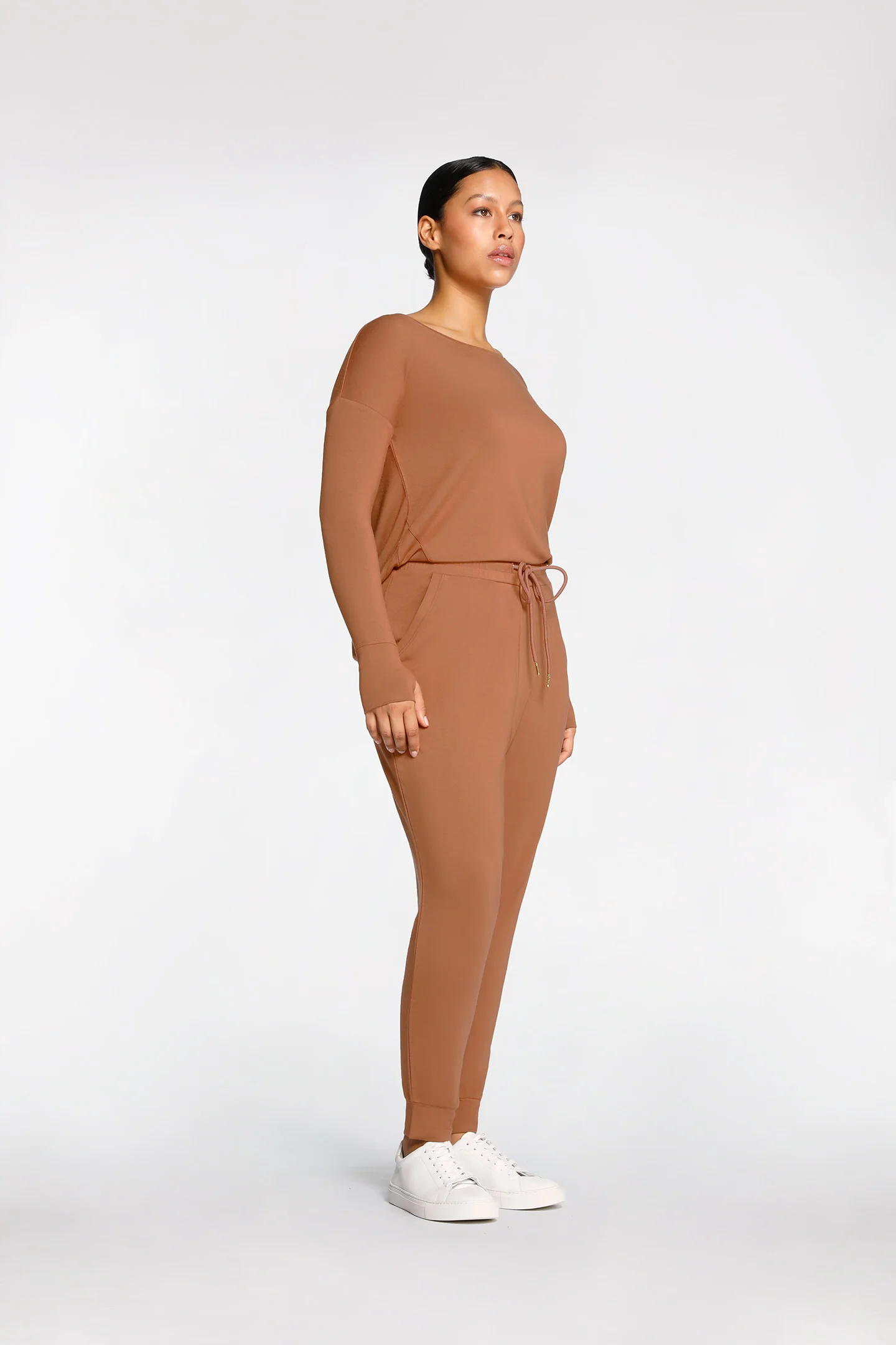 ATHLEISURE PANT - Image 3