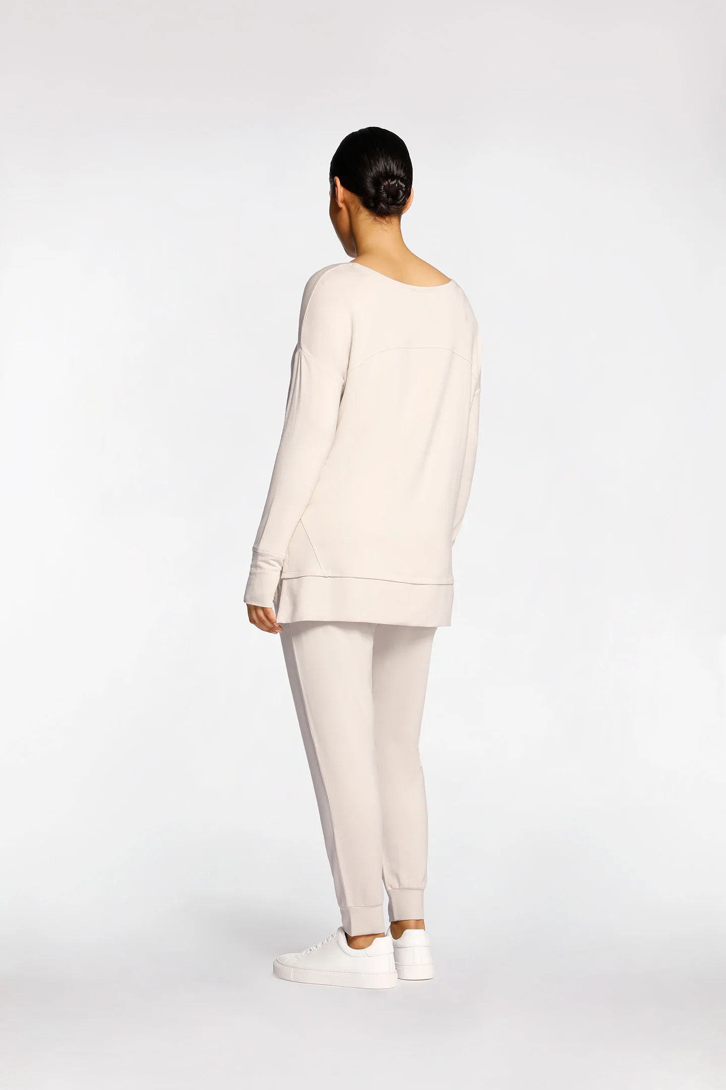 ATHLEISURE SWEATER - Image 4