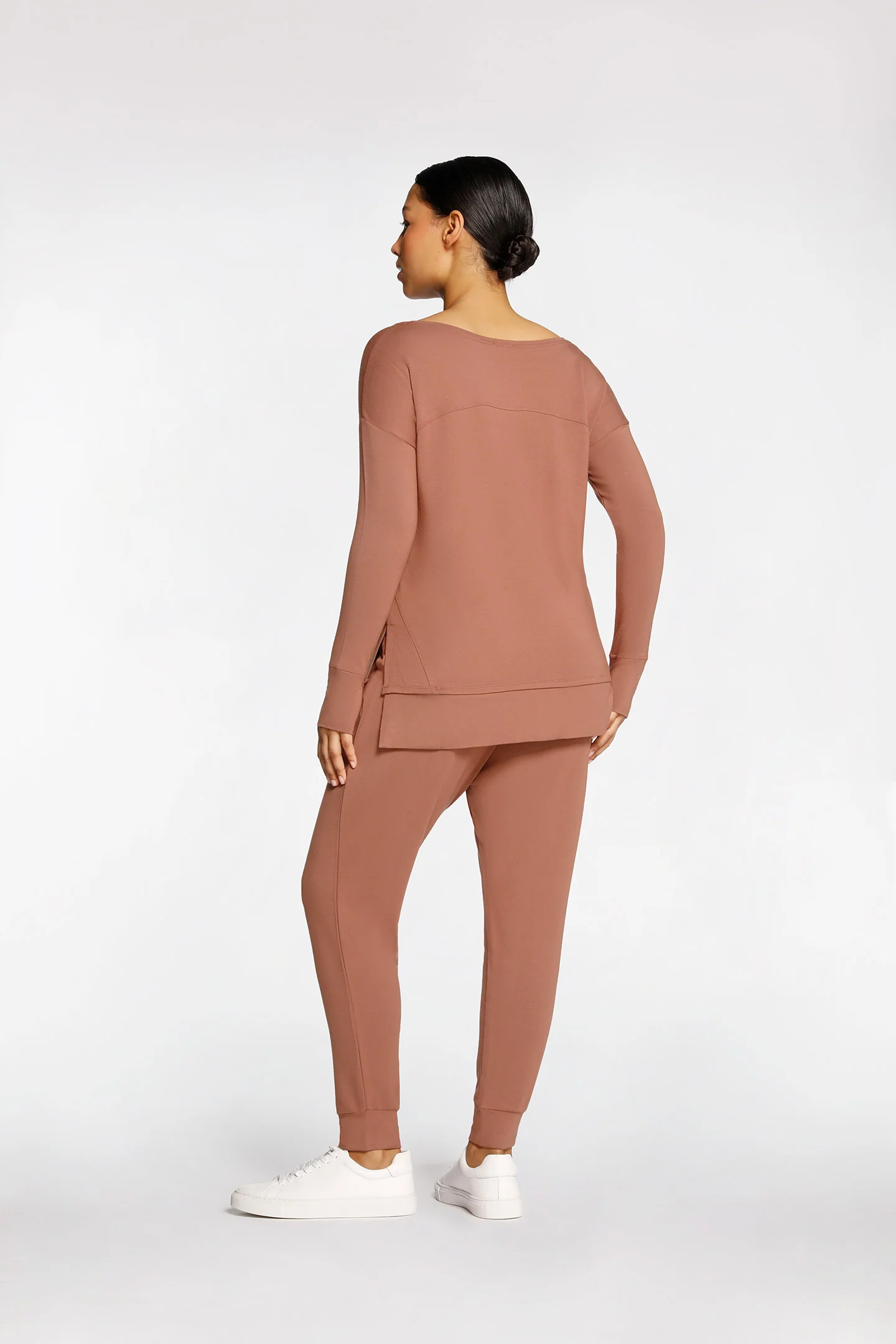 ATHLEISURE SWEATER - Image 4