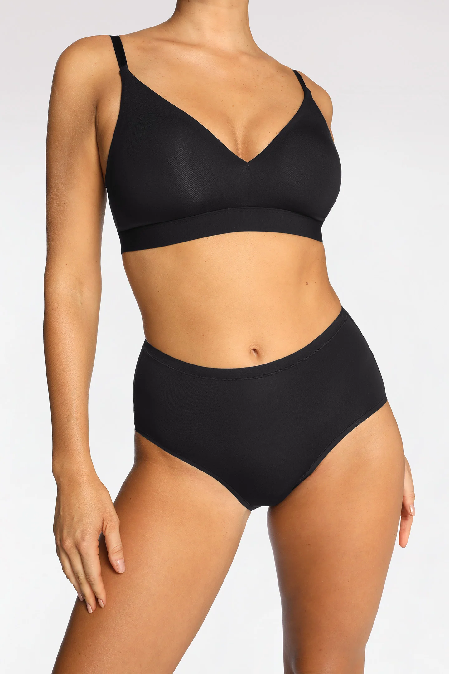 COMFORT WIRELESS SOFT CUP BRA - Image 8