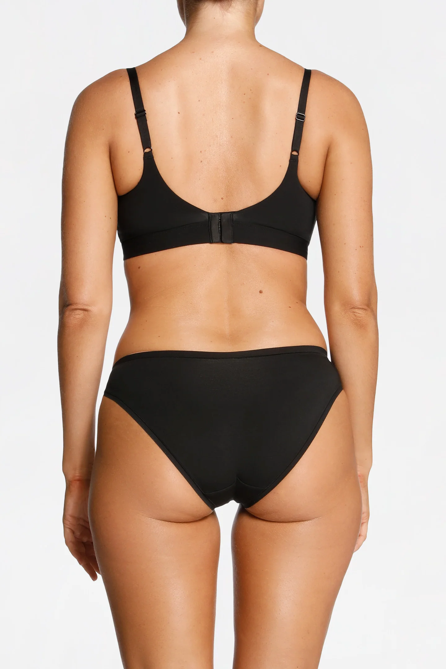 COMFORT WIRELESS SOFT CUP BRA - Image 9