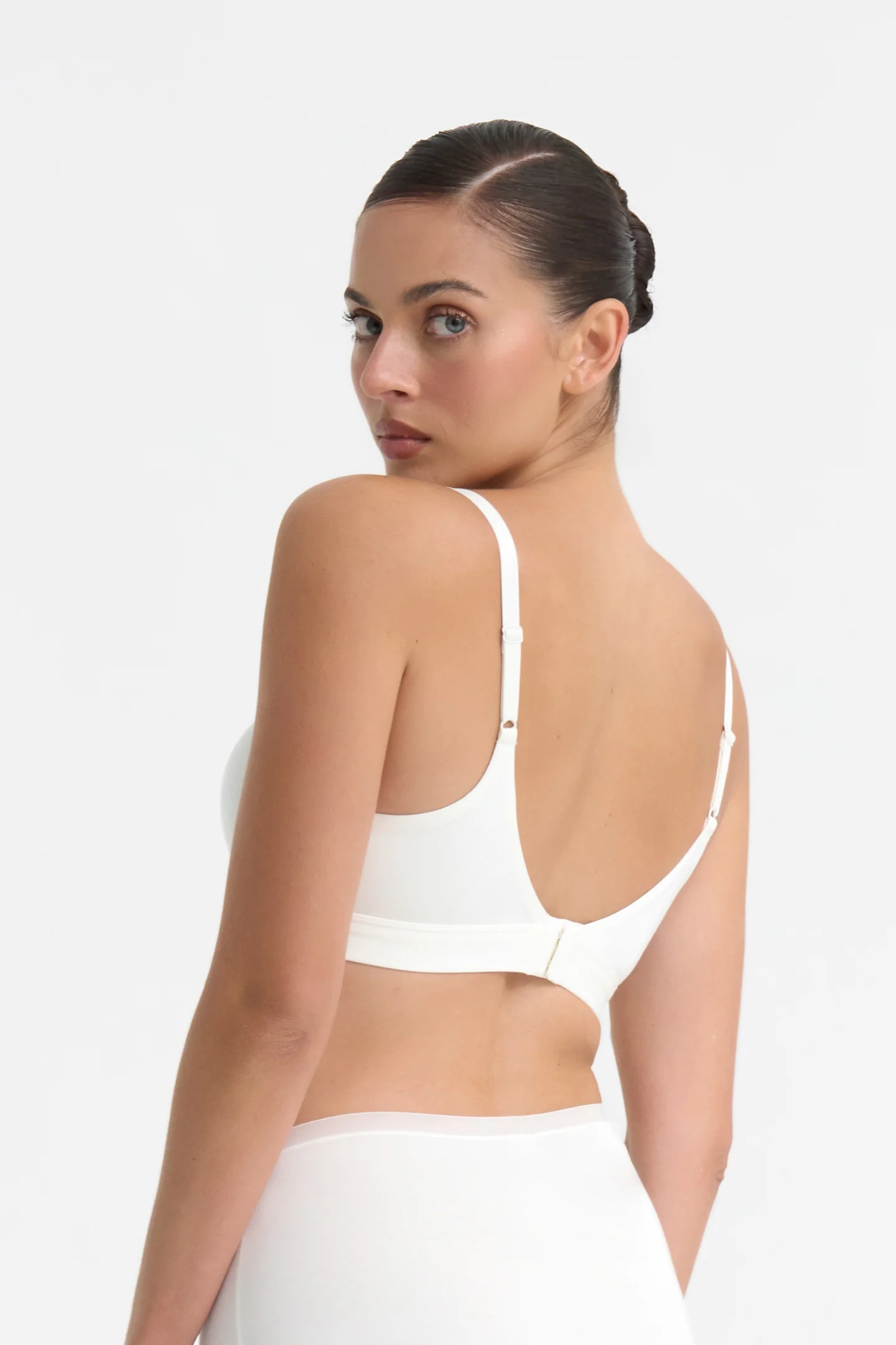 COMFORT WIRELESS SOFT CUP BRA - Image 6
