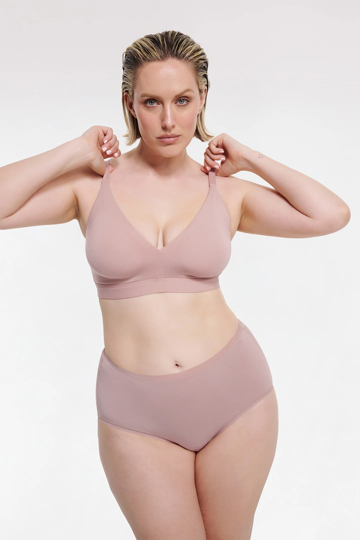 COMFORT WIRELESS SOFT CUP BRA - Image 6
