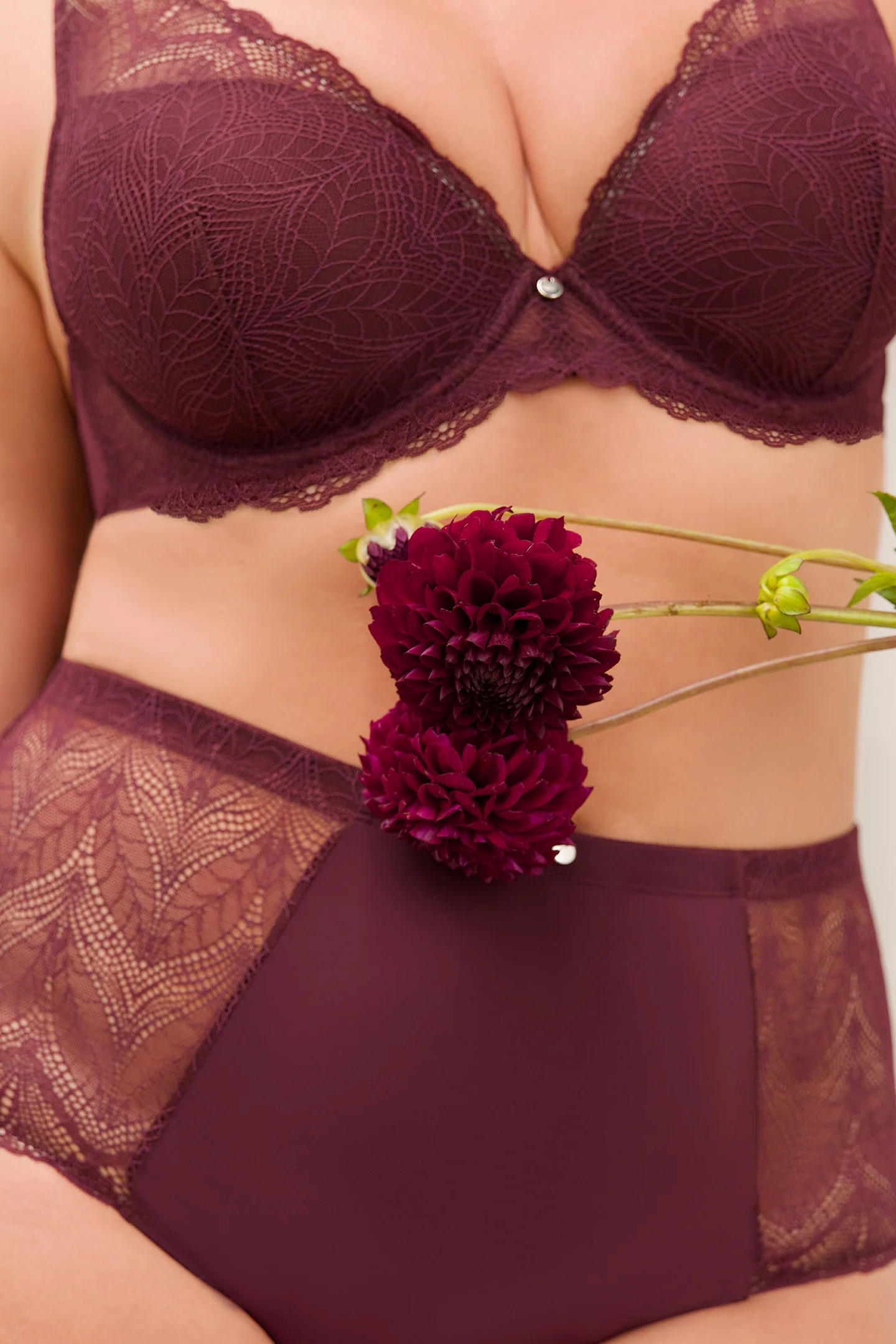 DECOLETTE HIGH BRIEF - Image 7