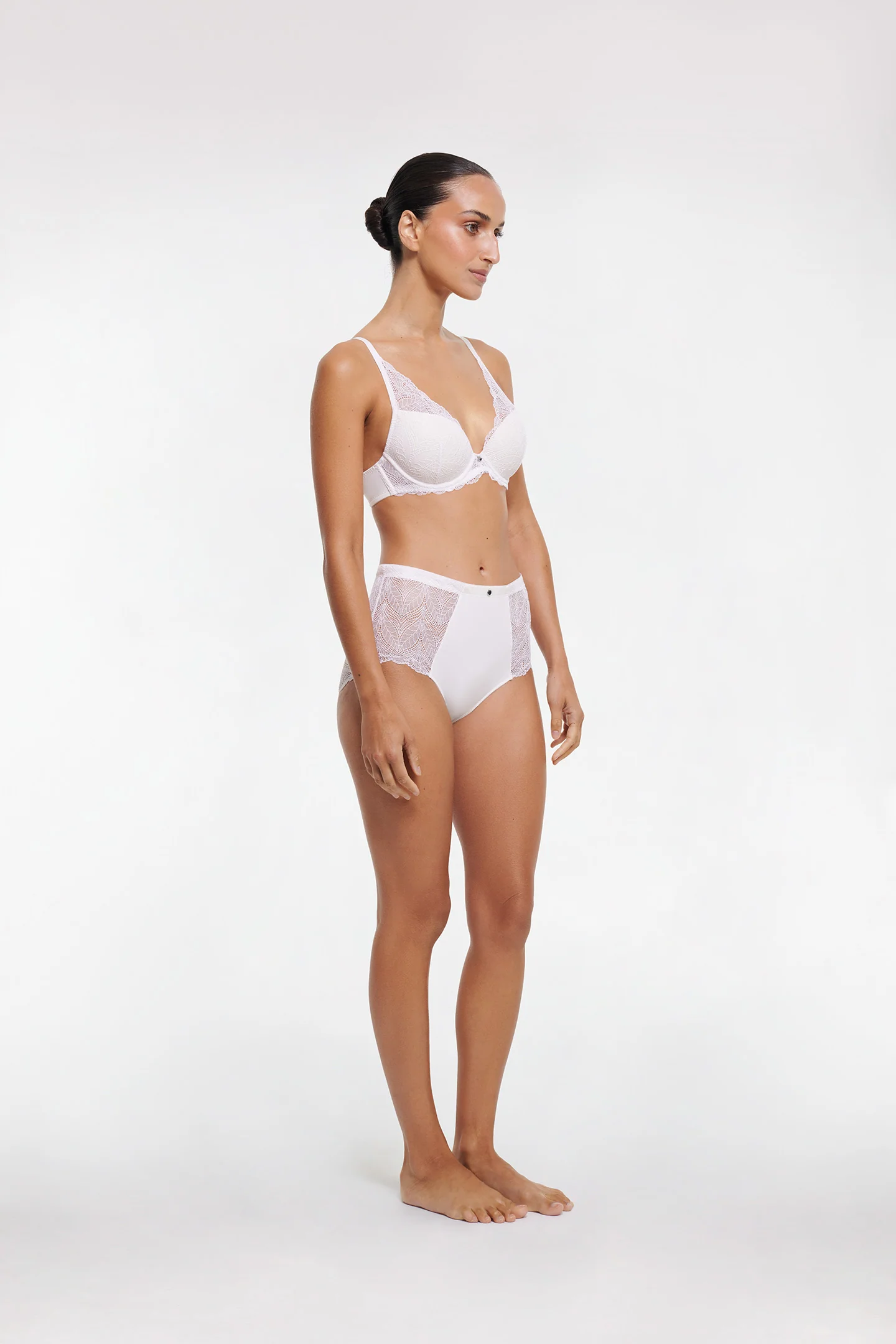 DECOLETTE PLUNGE CONTOUR BRA - Image 3