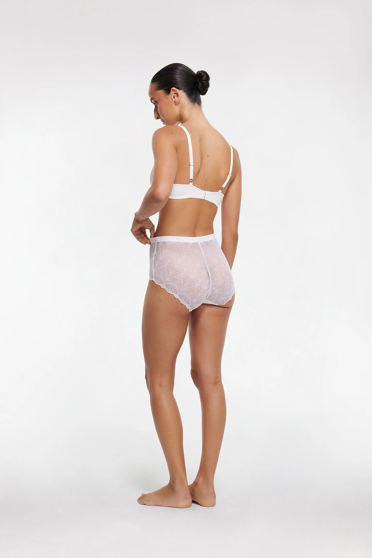 DECOLETTE PLUNGE CONTOUR BRA - Image 4