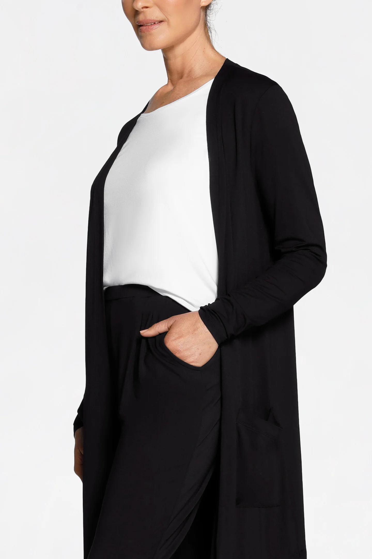 ESSENTIAL CARDIGAN - Image 4