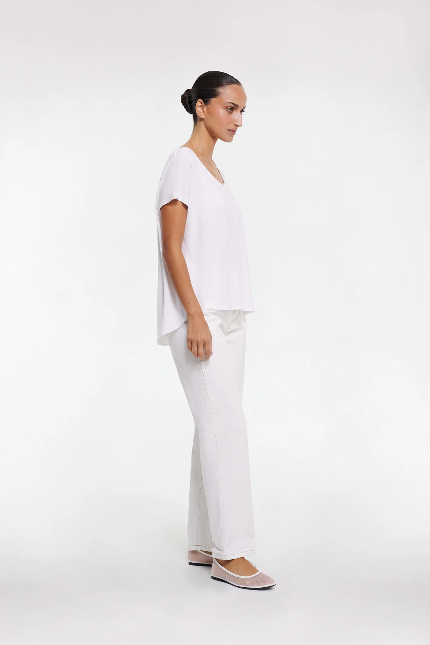 ESSENTIAL T SHIRT - Image 3