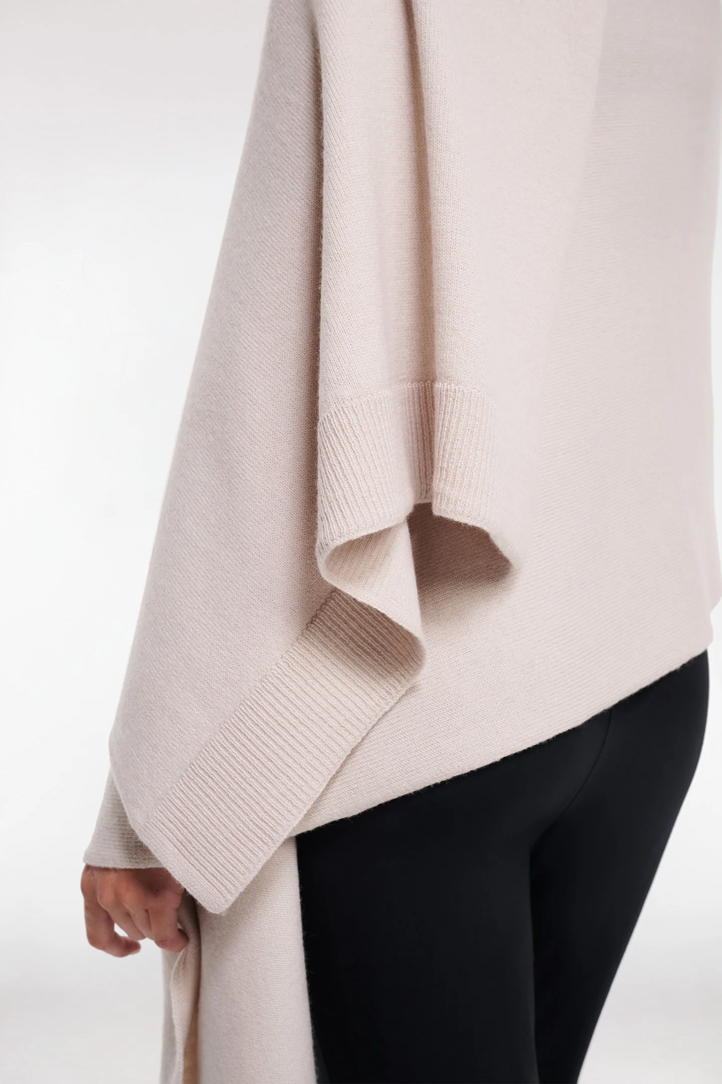 MERINO WOOL THROW - Image 5