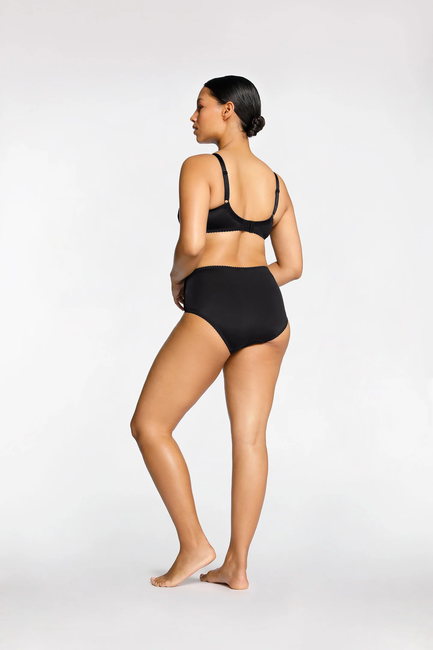 OPULENCE SOFT CUP BRA - Image 7