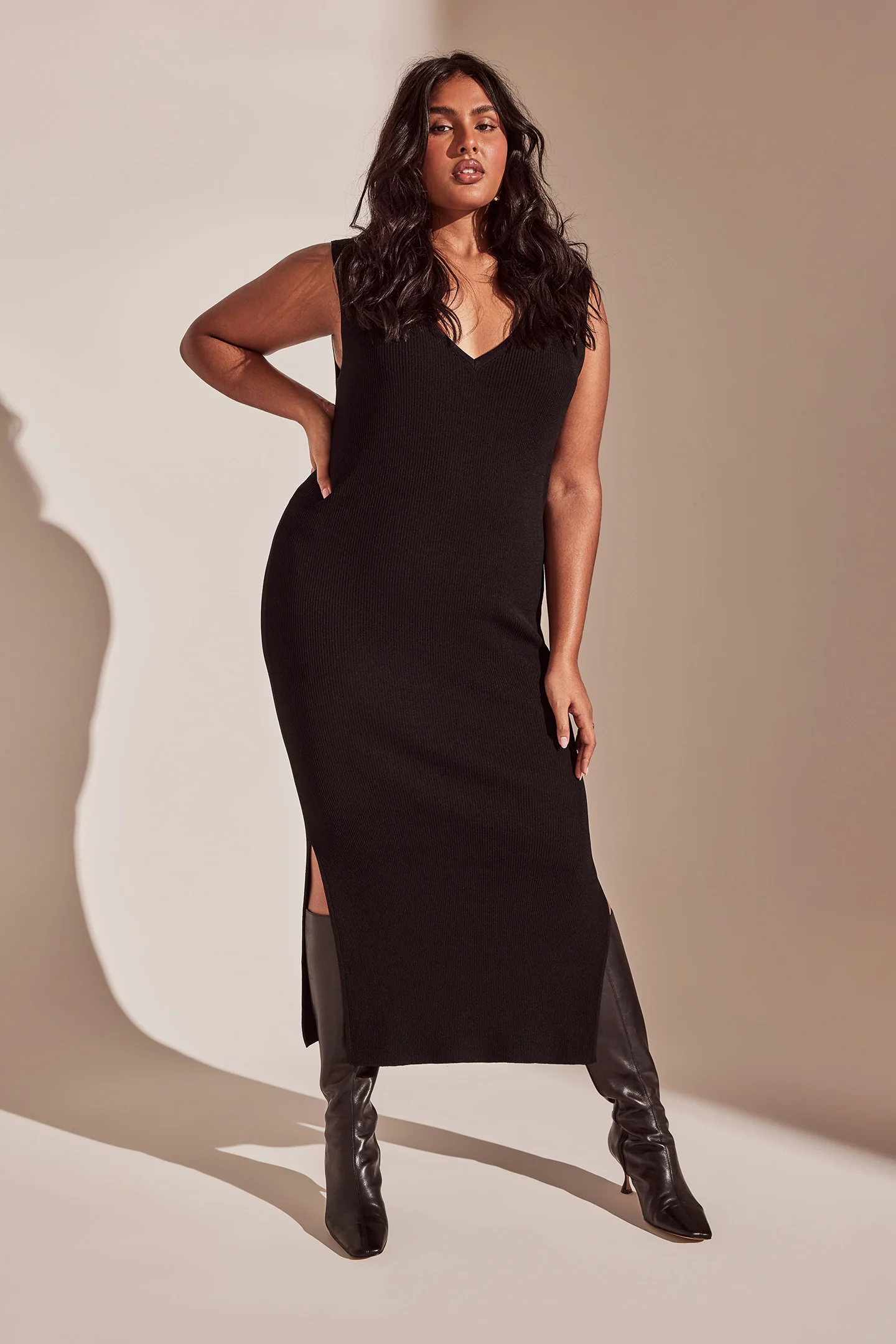 RIB V NECK DRESS - Image 9