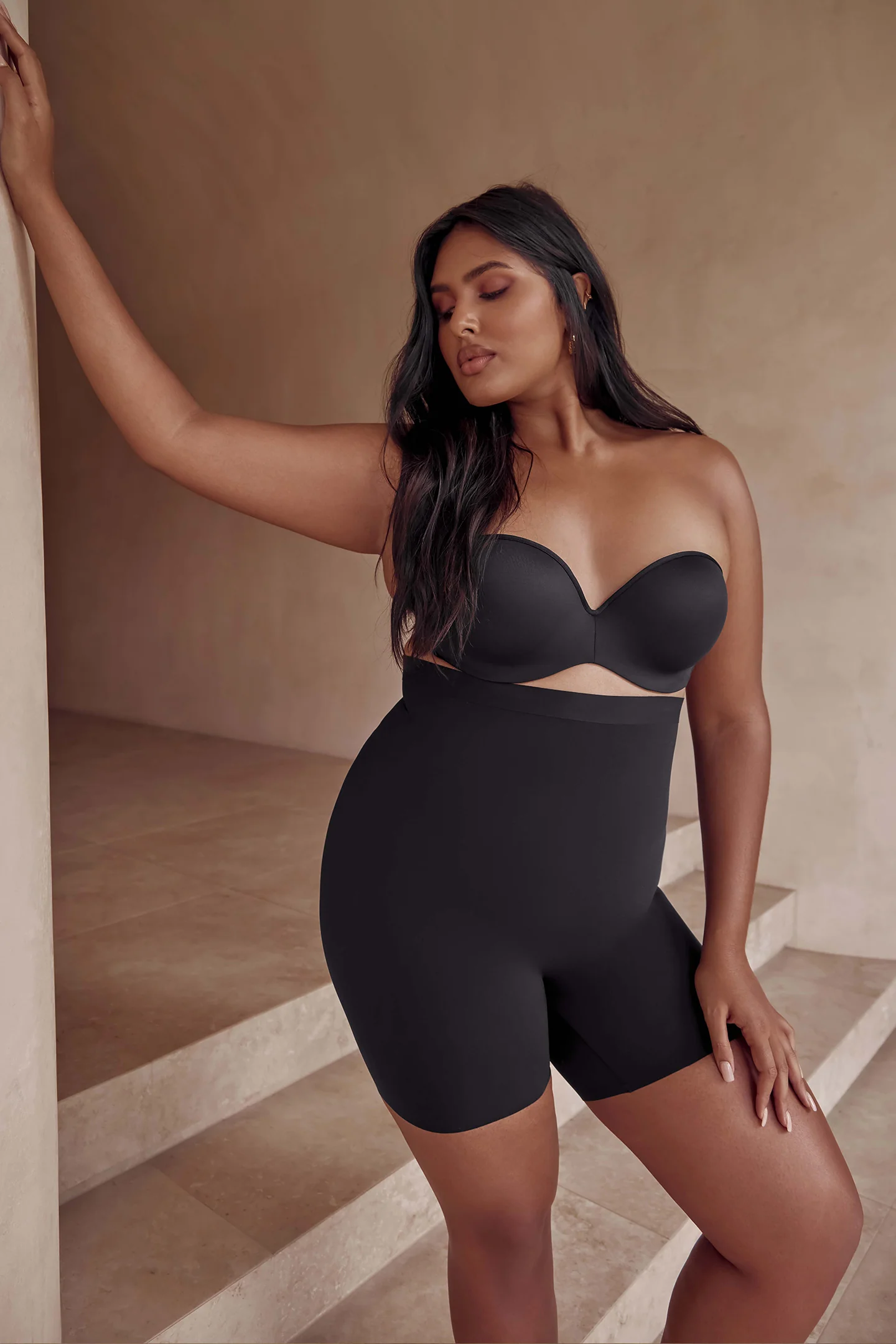 SEAMLESS HIGH SHORT - Image 6