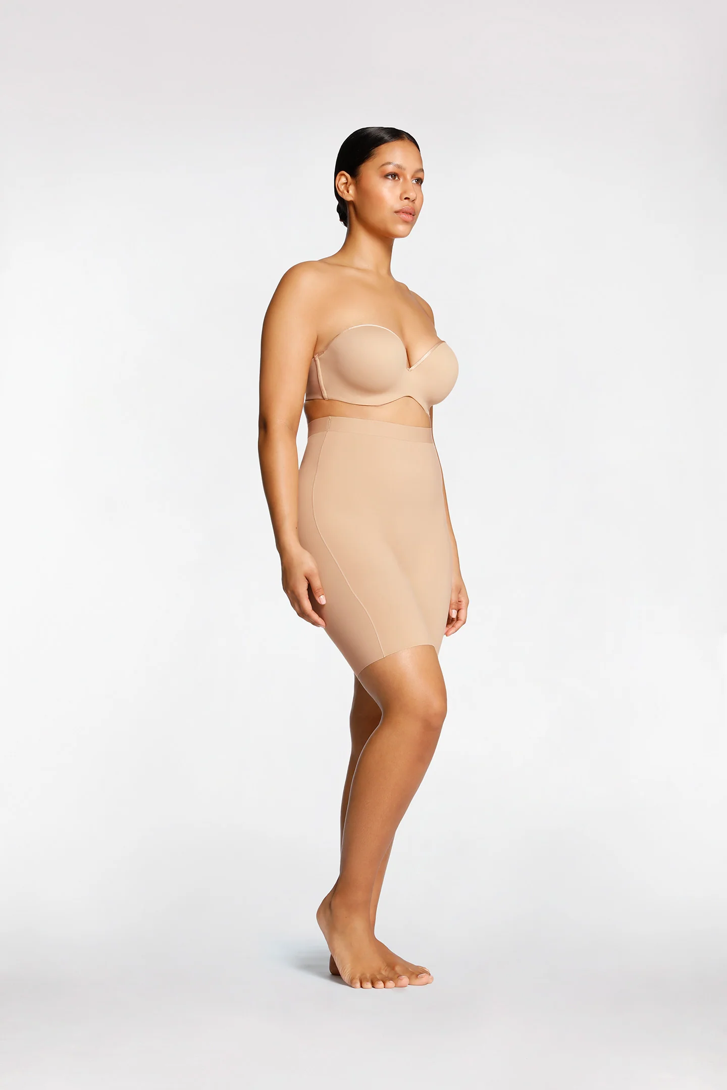 SEAMLESS HIGH SHORT - Image 3